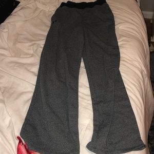 Grey Under Amour woman’s Sweatpants